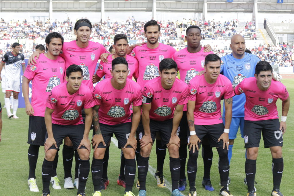 lanetafutbolera-pachuca-01