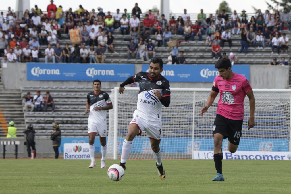 obos-buap-lanetafutbolera-02