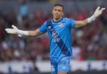 Vikonis explota contra tuitazos del CM del Club Puebla