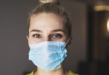 Cómo usar un cubrebocas correctamente