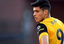 Raúl Jiménez podría ser sancionado por no ir con el Tri