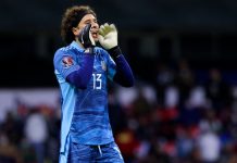 Guillermo Ochoa arremete contra Oswaldo Sánchez después de sus declaraciones contra la Selección