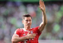 Una relación de 3: Bayern München quiere retener a Lewandowski, mientras que Robert quiere irse al Barça.