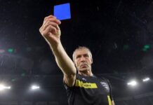 La tarjeta azul llega al futbol